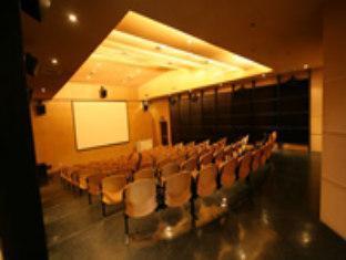 Microtel By Wyndham Hotel 3*